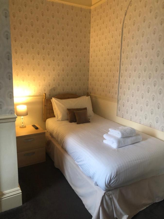 Melton Guest House York Exteriör bild