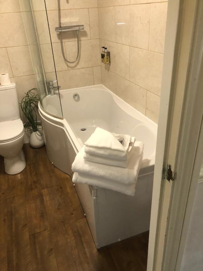 Melton Guest House York Exteriör bild