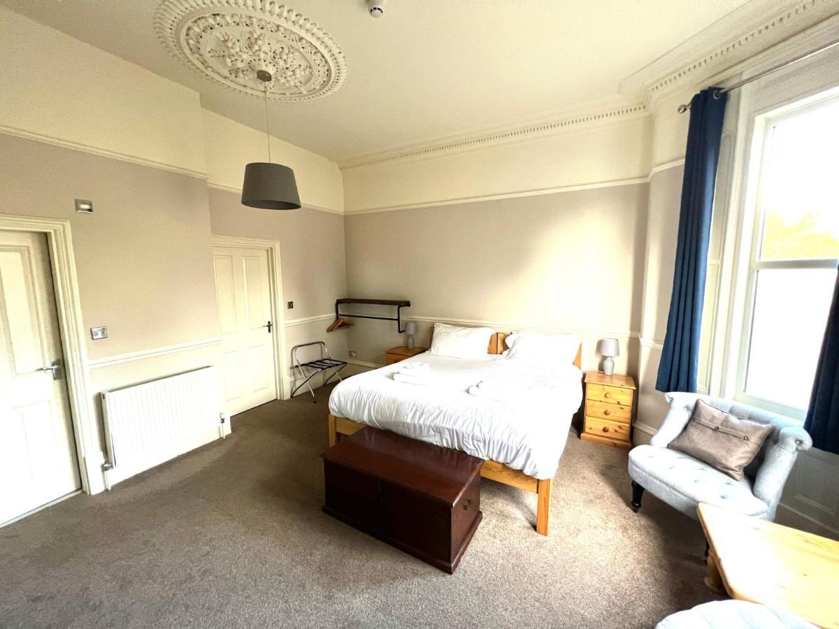 Melton Guest House York Exteriör bild