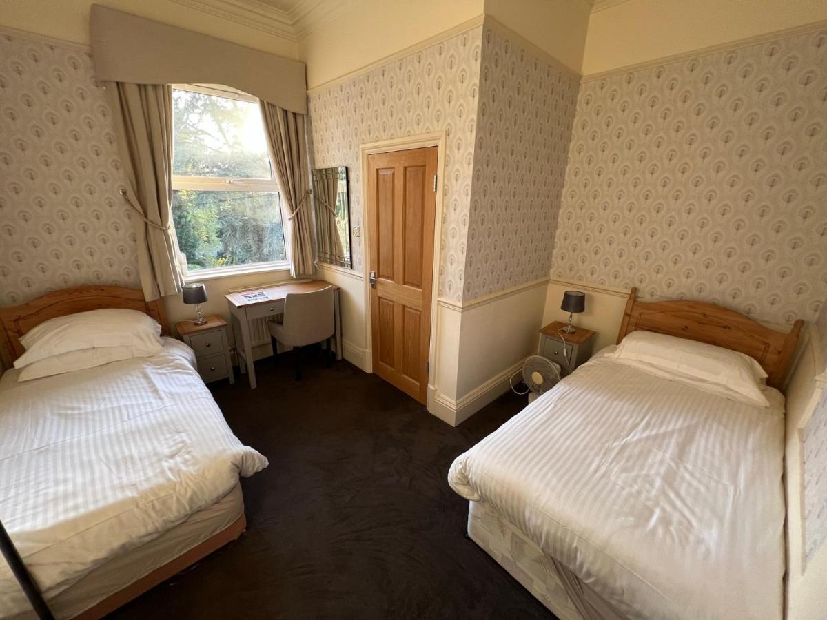 Melton Guest House York Exteriör bild